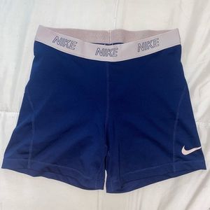 NIKE Pro Navy Spandex Biker Shorts  —size Large—